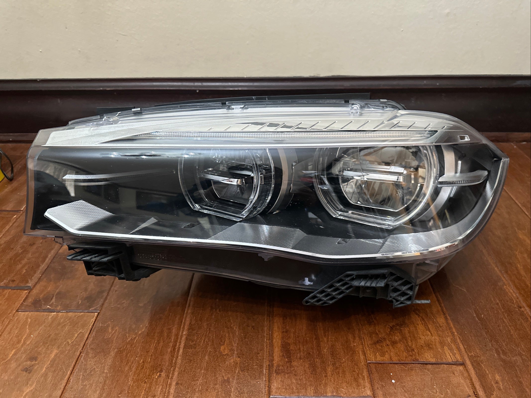 Mint! 2016-2018 BMW X5 X6 F15 F16 Left Driver Adaptive LED Headlight OEM