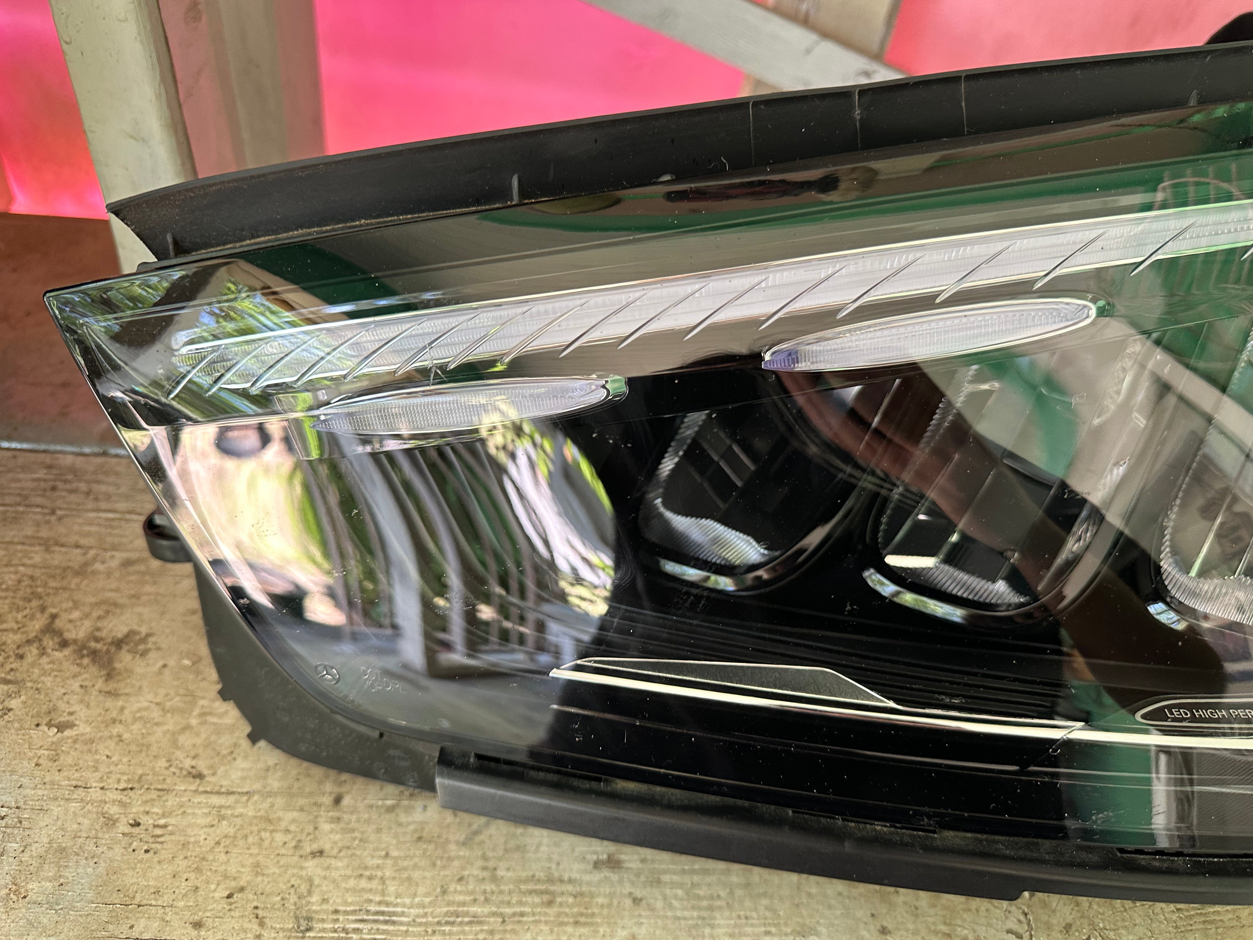 NICE! 2024-2025 Mercedes-Benz GLE LED Headlight Left Driver Side OEM