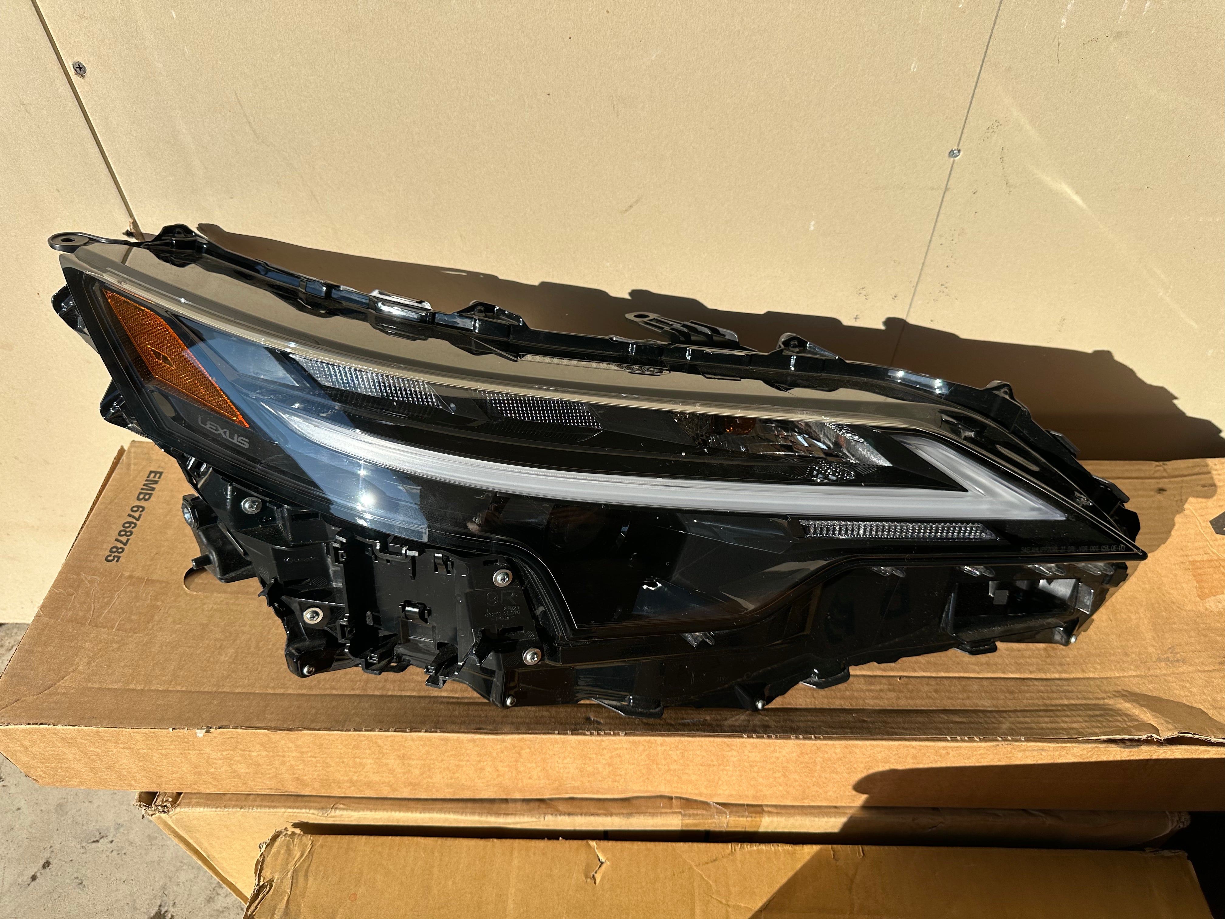 PAIR Headlight Assembly For LEXUS RX300 RX330 RX350 RX350h RX350L 2023-2025 OEM