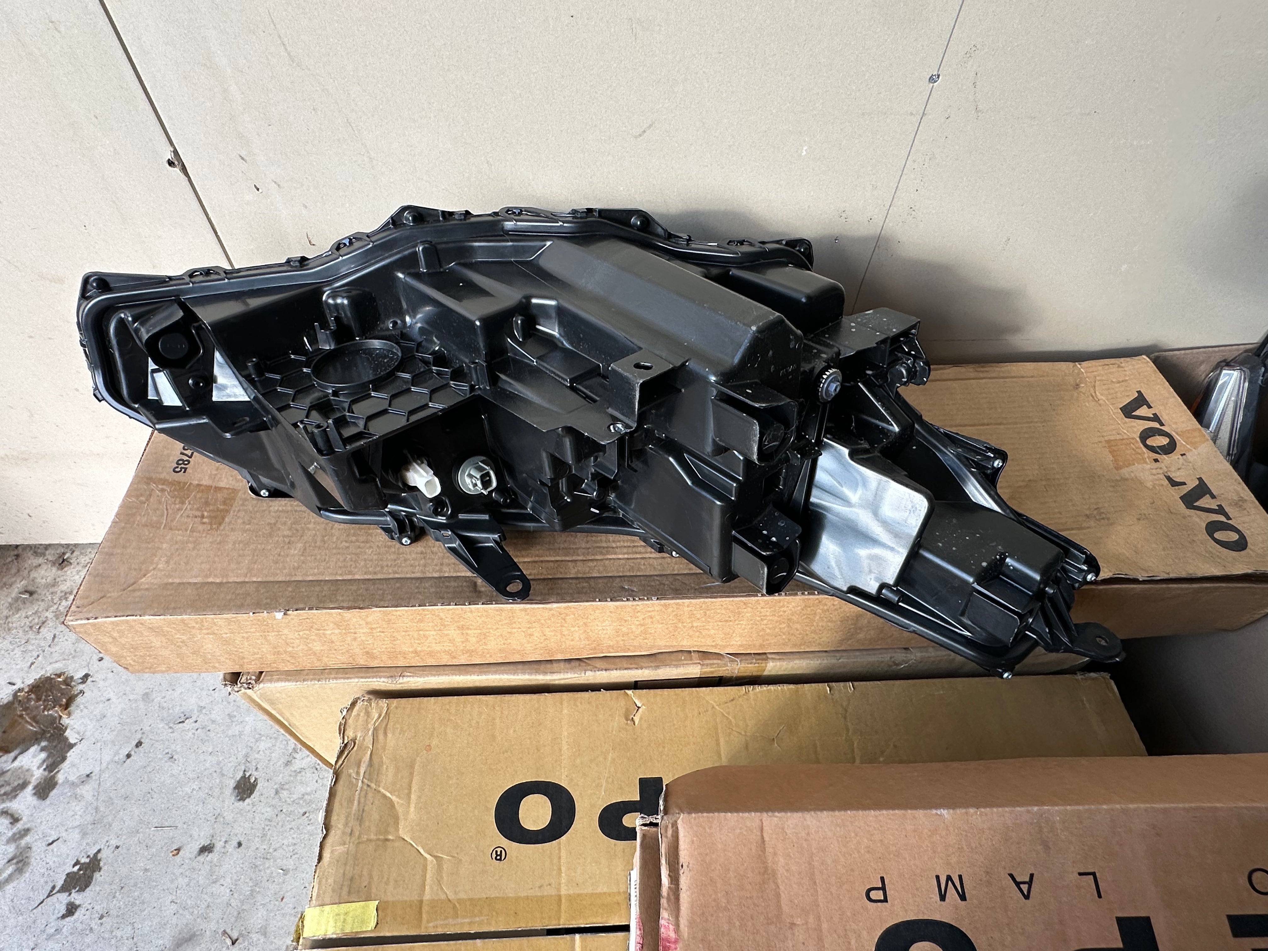 PAIR Headlight Assembly For LEXUS RX300 RX330 RX350 RX350h RX350L 2023-2025 OEM