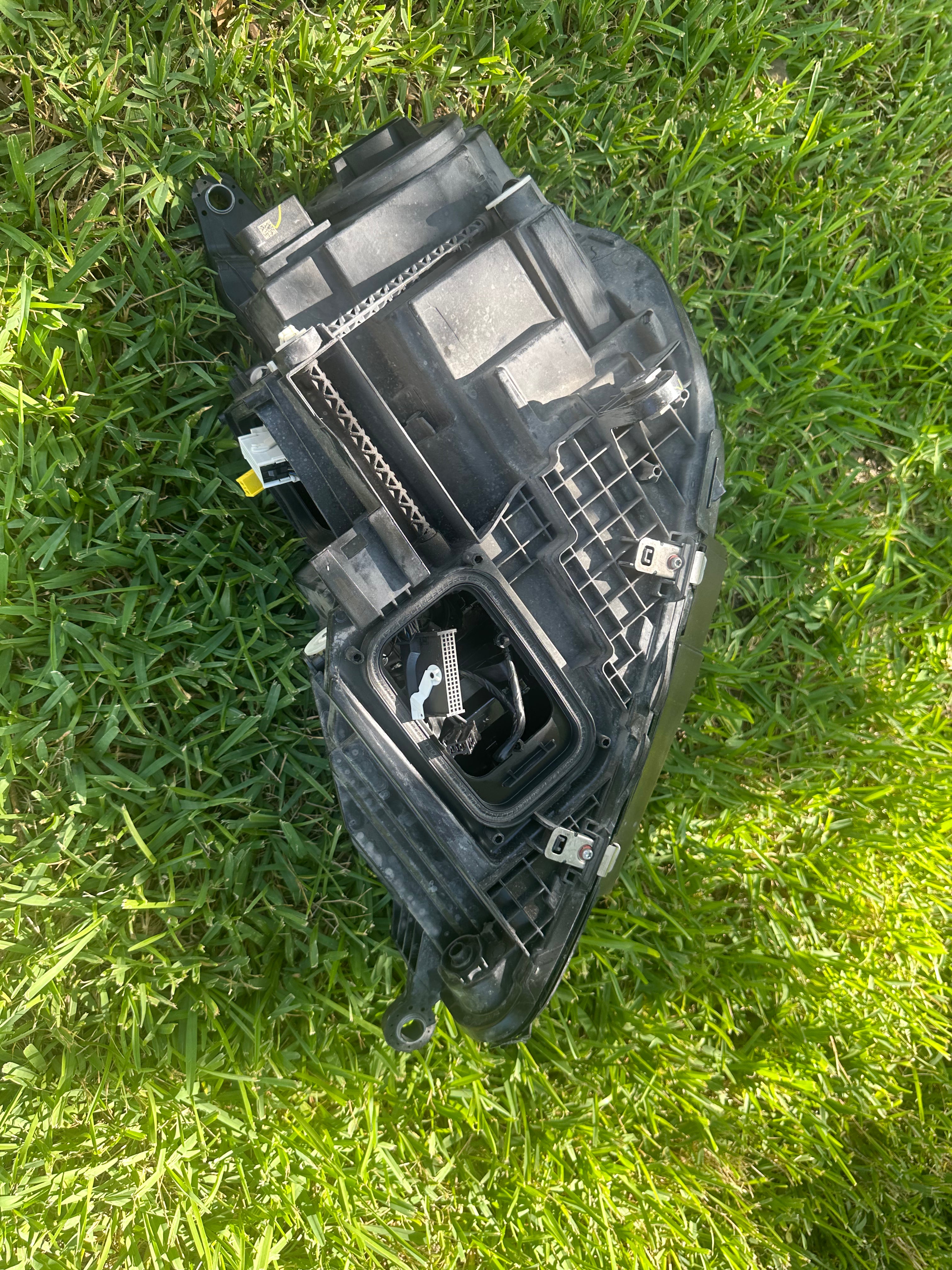 2020-2025 MERCEDES-BENZ GLE350 GLE450 HEADLIGHT OEM RH RIGHT SIDE MULTIBEAM LED