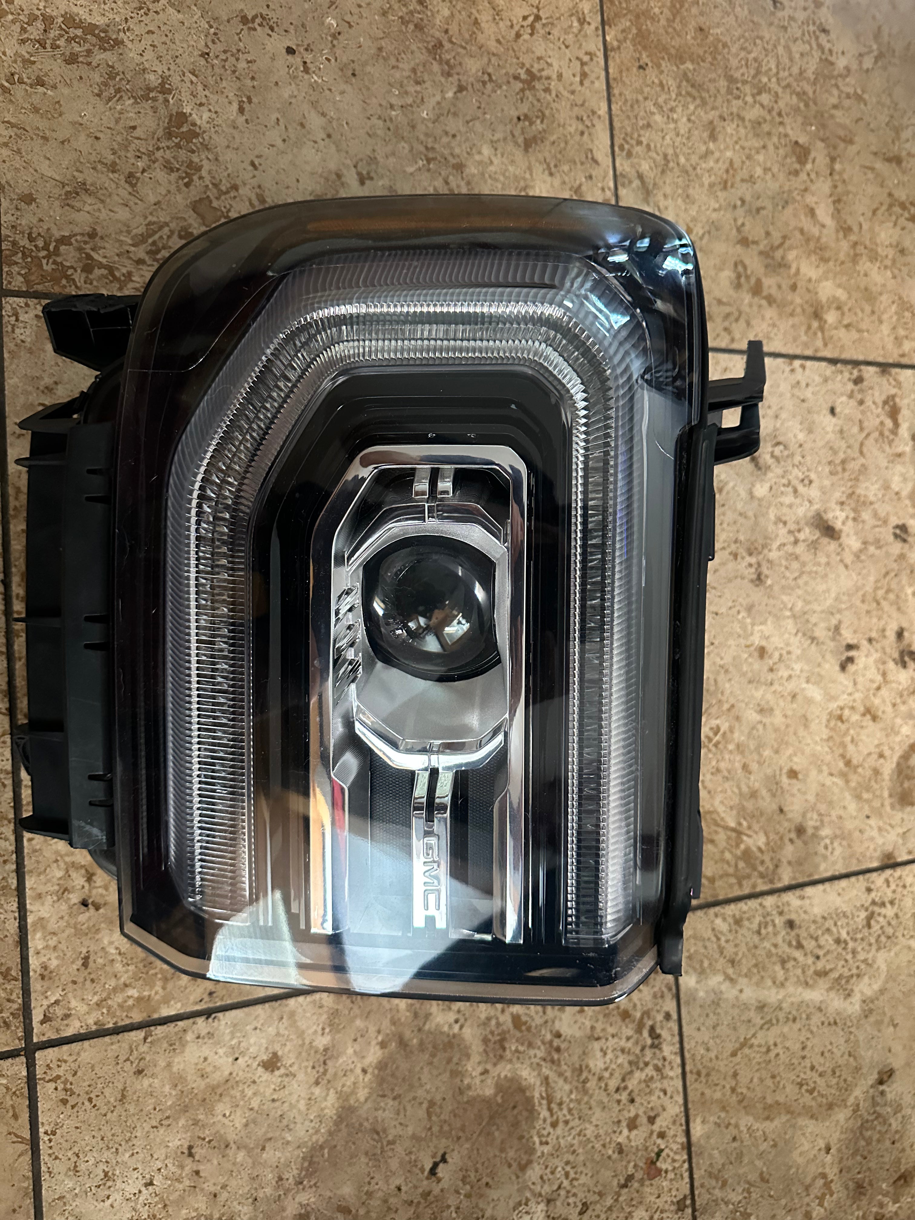 2016 - 2018 GMC Sierra 1500 Full LED Headlight Passenger Right RH OEM 1482