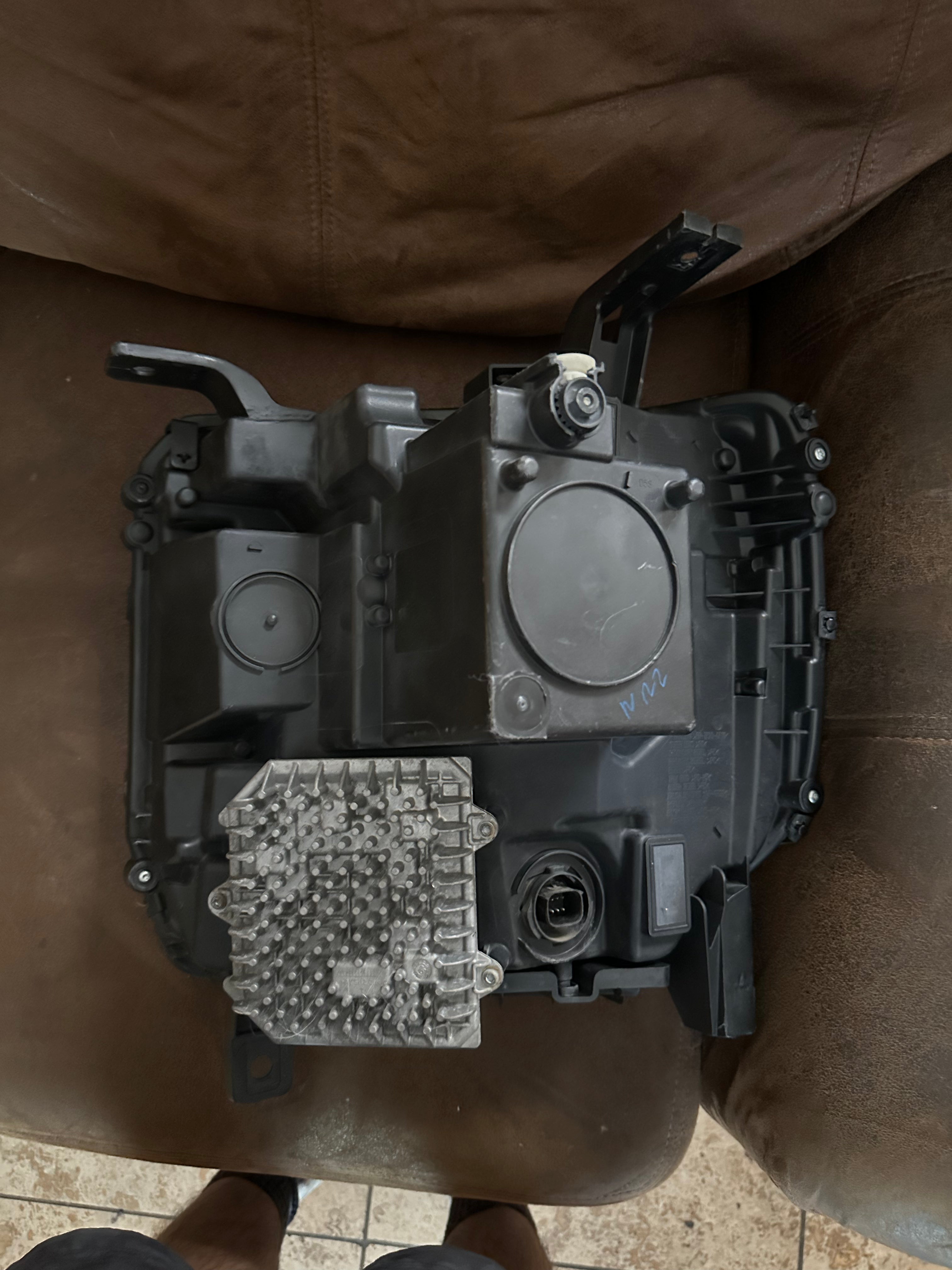 2016 - 2018 GMC Sierra 1500 Full LED Headlight Passenger Right RH OEM 1482